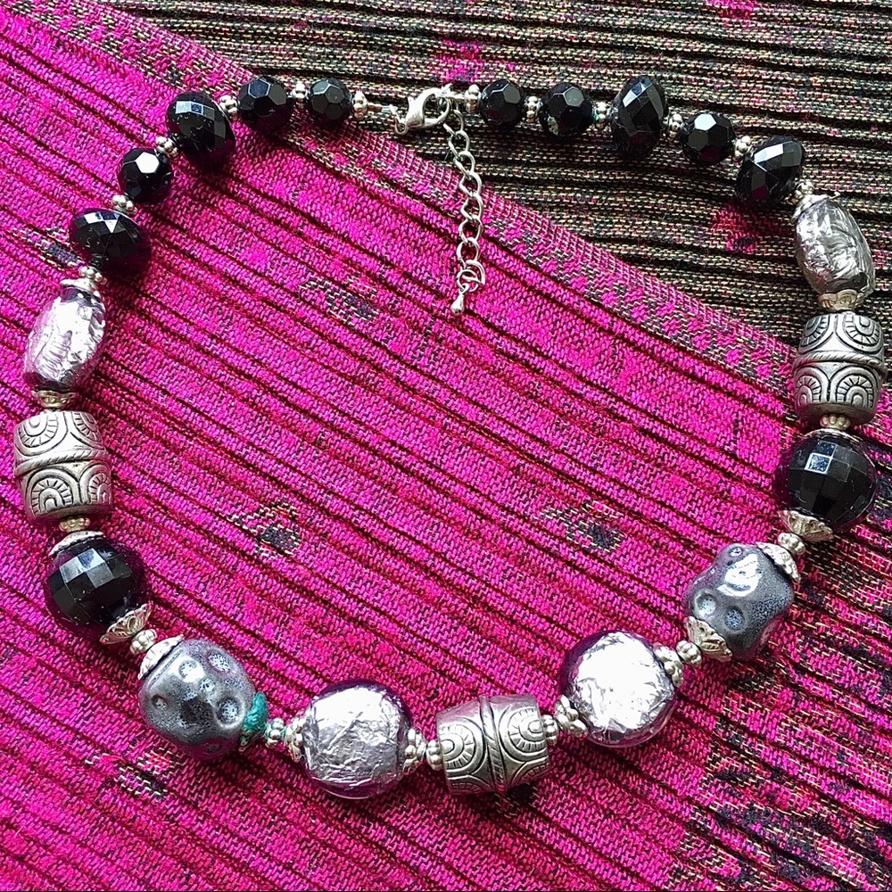 3/$15! Chunky fashion necklace